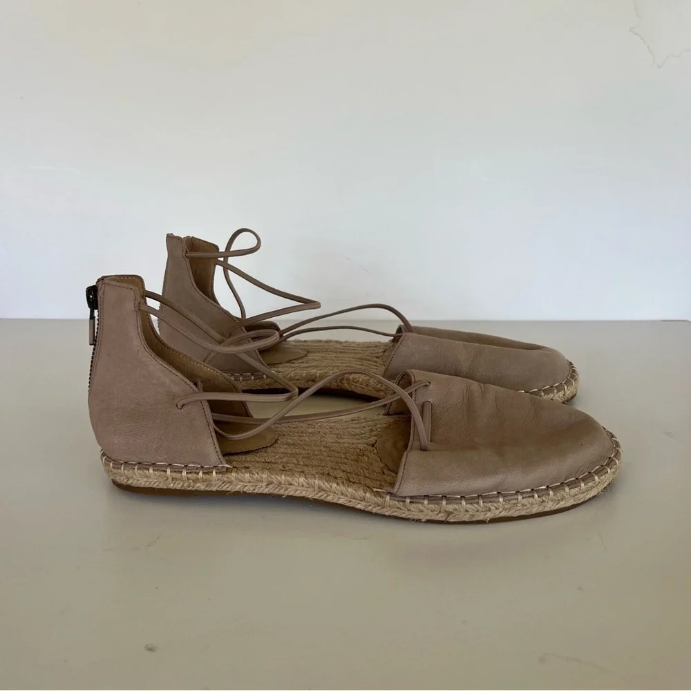 Eileen Fisher Flat Elastic Zip Back Espadrille Sandals in Tan Nubuck, size 10